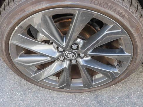 Used 2023 Toyota Corolla SE w/ SE Premium Package image 13