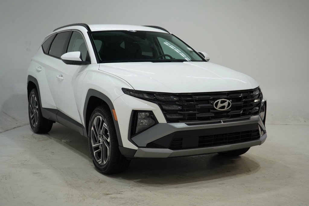 New 2026 Hyundai Tucson SEL Plus AWD/4WD image 1