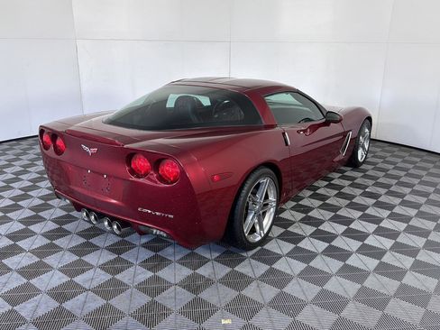 Used 2006 Chevrolet Corvette Coupe w/ Preferred Equipment Group RWD image 7