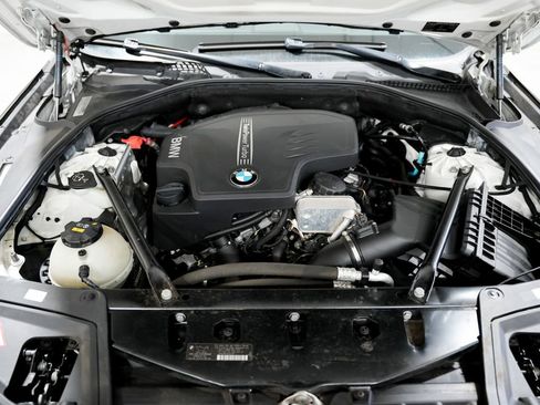 Used 2015 BMW 528i xDrive Sedan image 43