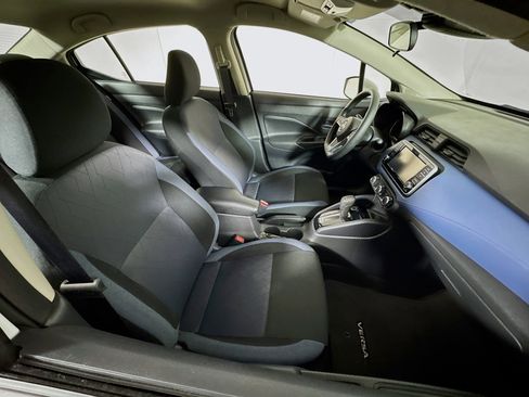 Used 2025 Nissan Versa SV w/ Trunk Package image 23