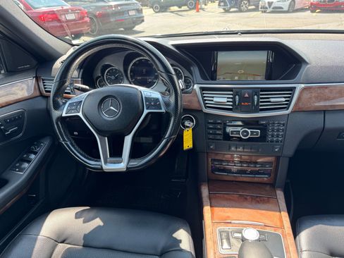 Used 2013 Mercedes-Benz E 350 4MATIC Sedan w/ Premium 1 Pkg image 15