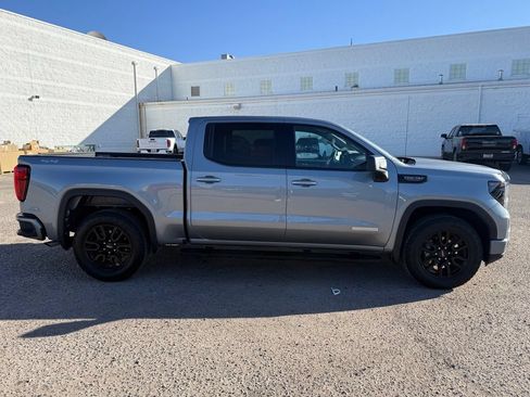 Used 2025 GMC Sierra 1500 Elevation AWD/4WD image 4