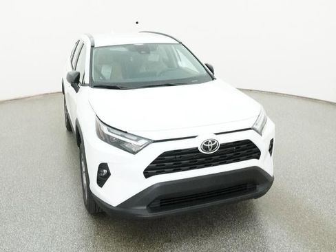 New 2025 Toyota RAV4 LE image 14