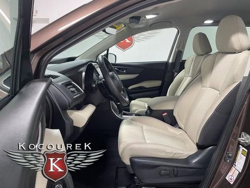 Used 2020 Subaru Ascent Premium w/ Convenience Package AWD/4WD image 11