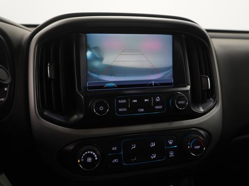 Used 2018 Chevrolet Colorado LT image 21