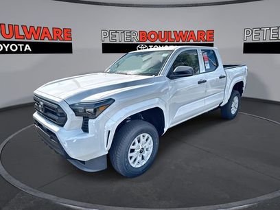 New 2025 Toyota Tacoma SR