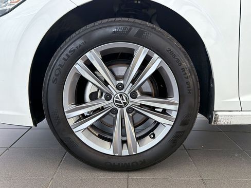 Used 2022 Volkswagen Jetta SE FWD image 12