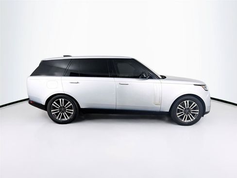 Used 2023 Land Rover Range Rover Long Wheelbase Autobiography AWD/4WD image 33