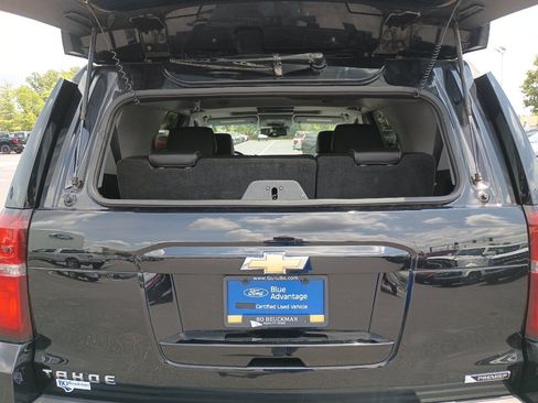 Used 2018 Chevrolet Tahoe Premier AWD/4WD image 8