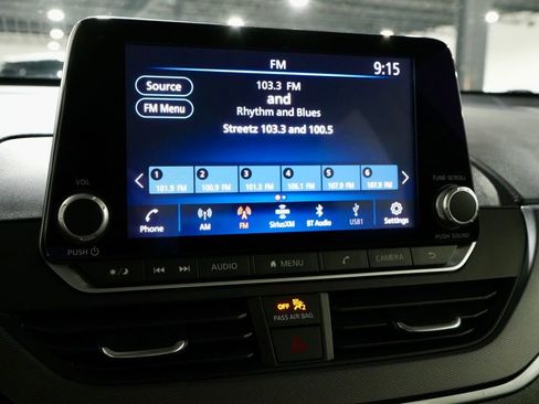 Used 2023 Nissan Altima 2.5 SR image 18