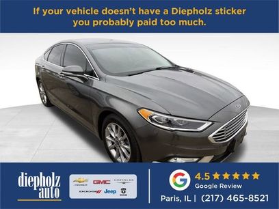 Used 2017 Ford Fusion SE w/ Fusion SE Technology Package