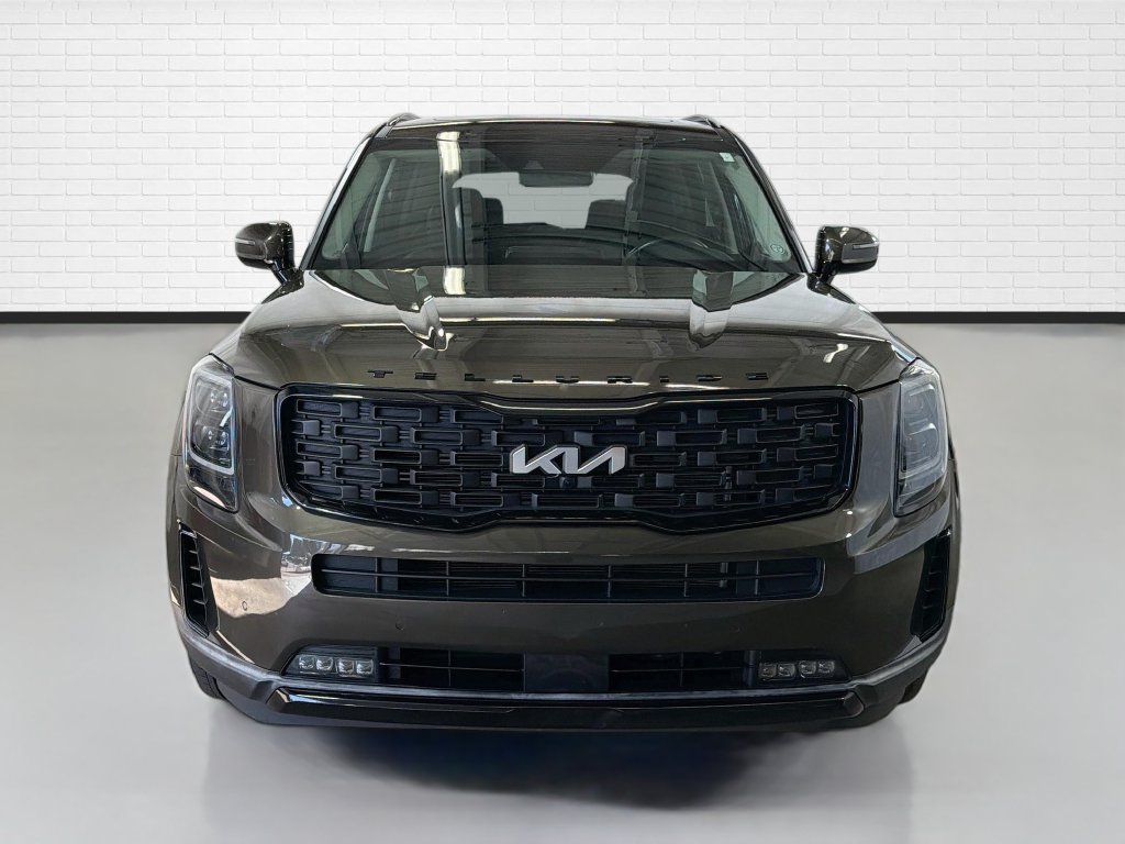 Used 2022 Kia Telluride SX w/ Nightfall Edition Package AWD/4WD image 2