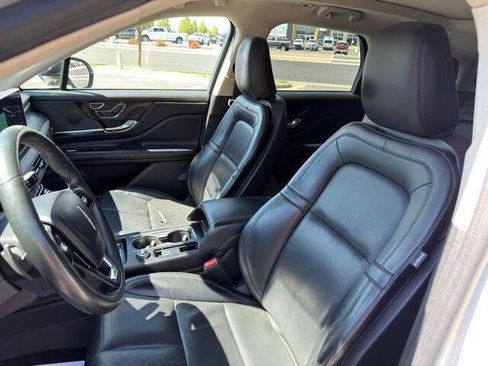 Used 2023 Lincoln Corsair Grand Touring AWD/4WD image 7