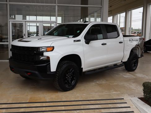 Used 2022 Chevrolet Silverado 1500 Custom Trail Boss w/ Realtree Special Edition image 5