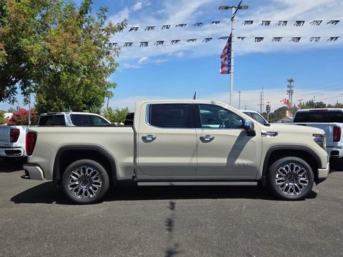 New 2026 GMC Sierra 1500 Denali Ultimate AWD/4WD image 3