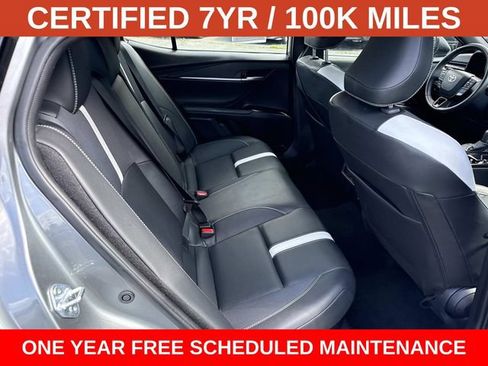 Used 2025 Toyota Camry SE FWD image 11