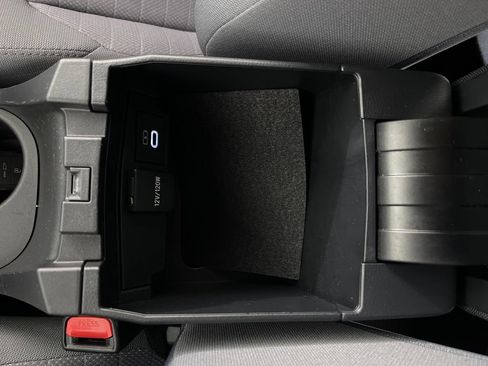 Certified 2026 Toyota Corolla SE w/ Carpet Mat Package (TMS) FWD image 23
