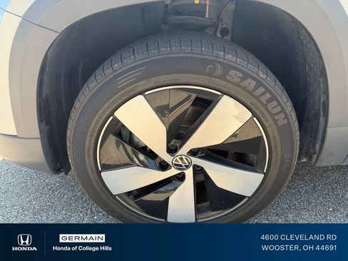 Used 2024 Volkswagen Taos S AWD/4WD image 11