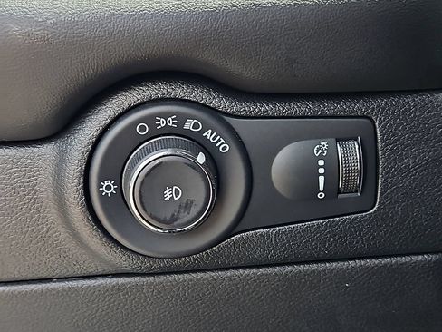 Certified 2023 Dodge Durango R/T AWD/4WD image 27