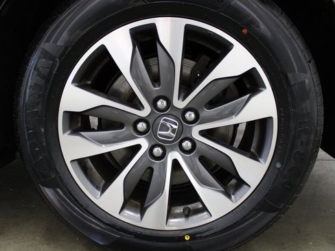 Used 2023 Honda Odyssey EX-L image 9