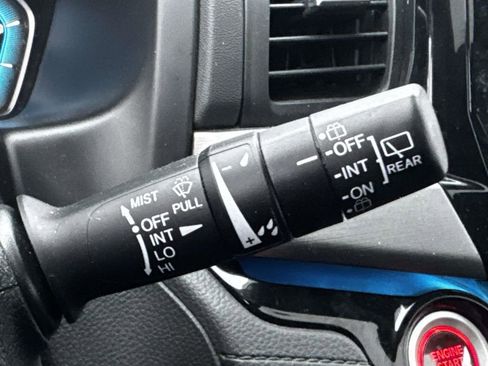 Used 2023 Honda Odyssey Touring image 25