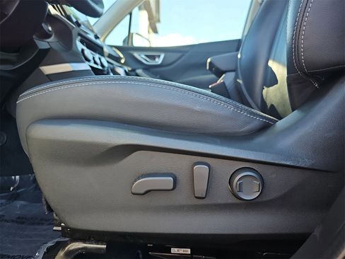 Used 2022 Subaru Forester Limited w/ Popular Package #3 image 30