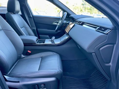 Certified 2026 Land Rover Range Rover Velar Dynamic SE AWD/4WD image 15
