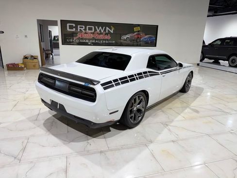 Used 2016 Dodge Challenger R/T Plus RWD image 8