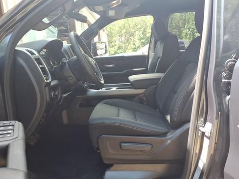 New 2026 RAM 1500 Express AWD/4WD image 13