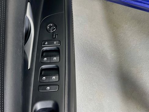 Used 2023 Hyundai Elantra SEL w/ Convenience Package FWD image 18