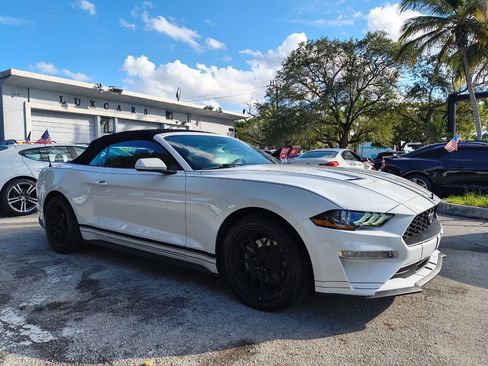 Used 2022 Ford Mustang Premium RWD image 14