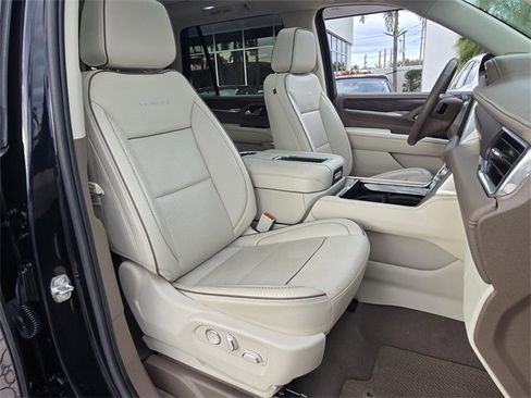 Used 2023 GMC Yukon Denali image 22