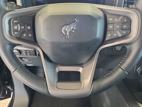 Used 2025 Ford Bronco Badlands w/ Sasquatch Package AWD/4WD image 19