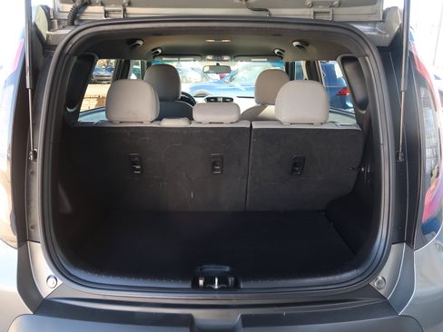 Used 2016 Kia Soul image 31