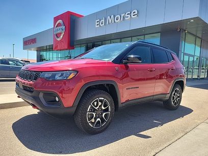 Used 2025 Jeep Compass Trailhawk