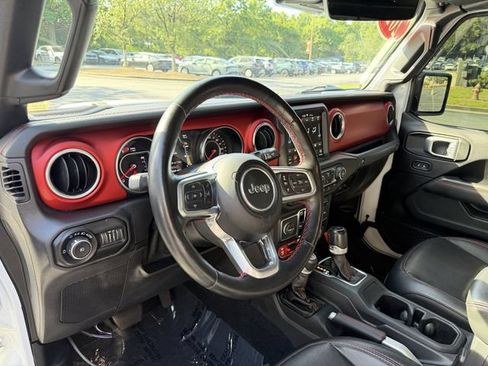 Used 2020 Jeep Wrangler Unlimited Rubicon AWD/4WD image 16