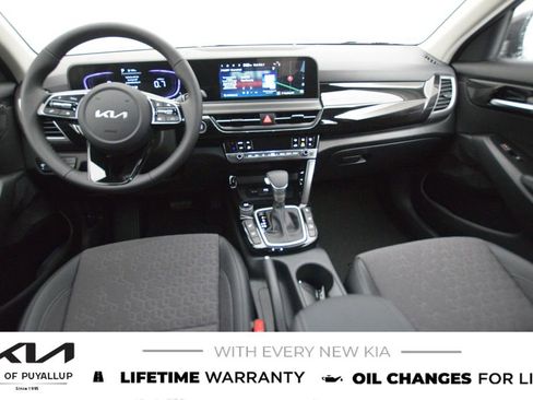 New 2026 Kia Seltos S image 17