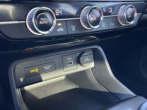 Used 2023 Honda Civic Sport image 19
