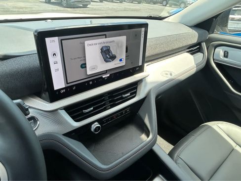 New 2026 Ford Explorer Active w/ Active Comfort Package AWD/4WD image 49