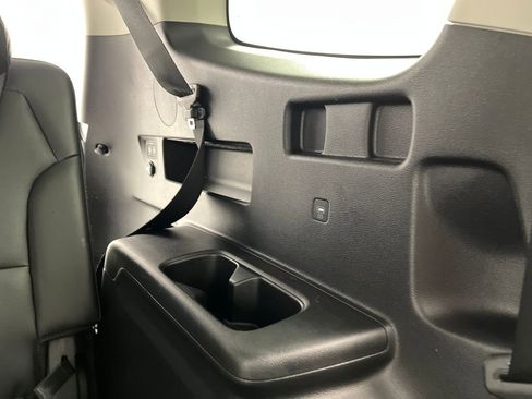 Used 2025 Kia Telluride S image 36