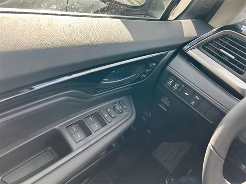 New 2026 Honda Odyssey Touring image 23