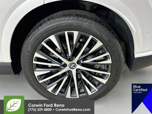 Used 2025 Lexus RX 350 w/ Convenience Package AWD/4WD image 38