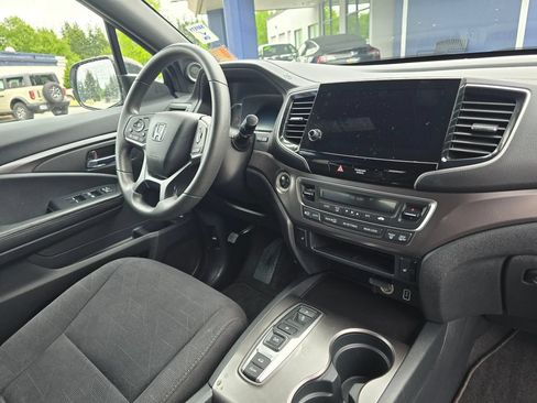 Used 2022 Honda Pilot Sport image 10