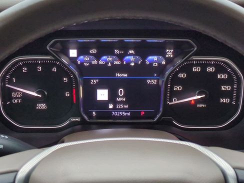 Used 2021 GMC Yukon XL Denali w/ Denali Premium Package image 35