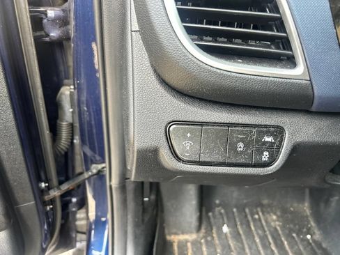 Used 2022 Kia Seltos Nightfall Edition AWD/4WD image 12