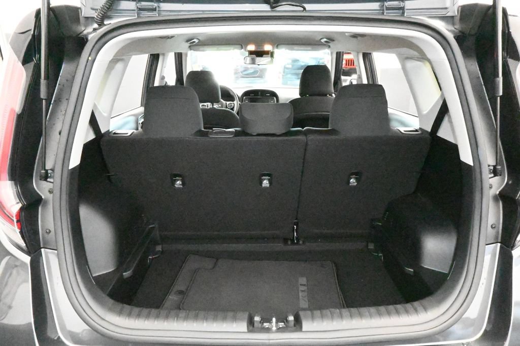 Used 2024 Kia Soul LX w/ Option Group 015 FWD image 36