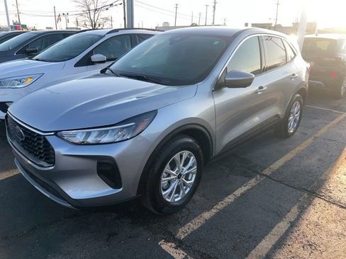 Used 2023 Ford Escape Active w/ Tech Pack #2 image 6