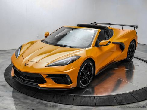 Used 2023 Chevrolet Corvette Stingray Coupe w/ 1LT RWD image 8