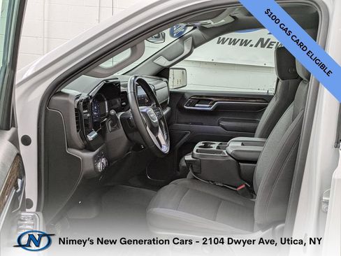 Used 2023 GMC Sierra 1500 SLE AWD/4WD image 4